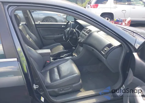 2005 Honda Accord 3.0 Ex из США, поврежденный, VIN 1HGCM66525A076653